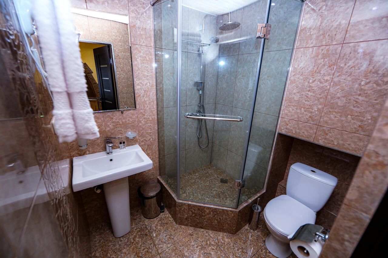 Отель Skyline Hotel Yerevan Ереван