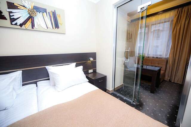 Отель Skyline Hotel Yerevan Ереван-22